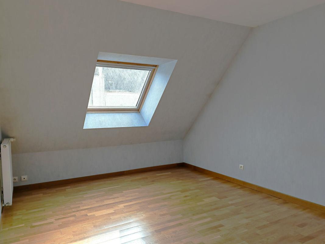 LA FERTE-BERNARD Belle maison familiale à La Ferte Bernard 7 pièces 183 m2 8