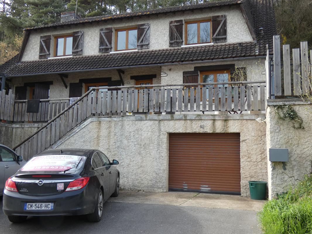 IVRY-LA-BATAILLE Maison familiale 5 chambres + sous sol total 13