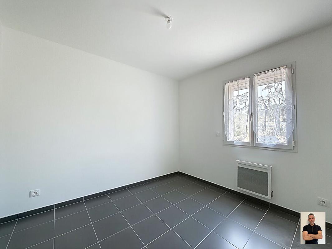 ROCBARON Maison Rocbaron 3 pièce(s) 85 m2 12