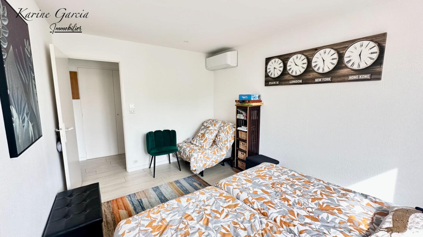 SANARY-SUR-MER SANARY SUR MER - APPARTEMENT DE TYPE 3 - PARKING PRIVATIF 14