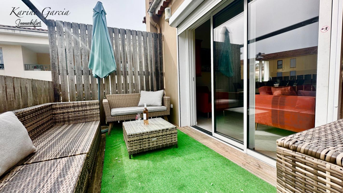 SANARY-SUR-MER SANARY SUR MER - APPARTEMENT DE TYPE 3 - PARKING PRIVATIF 3