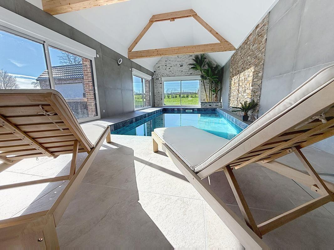 MILLAM Maison Millam 7 pièce(s) 255 m2 1