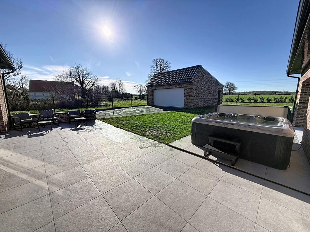 MILLAM Maison Millam 7 pièce(s) 255 m2 4