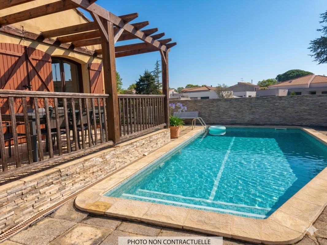 LATTES Maison familiale à Lattes avec studio indépendant et piscine 2