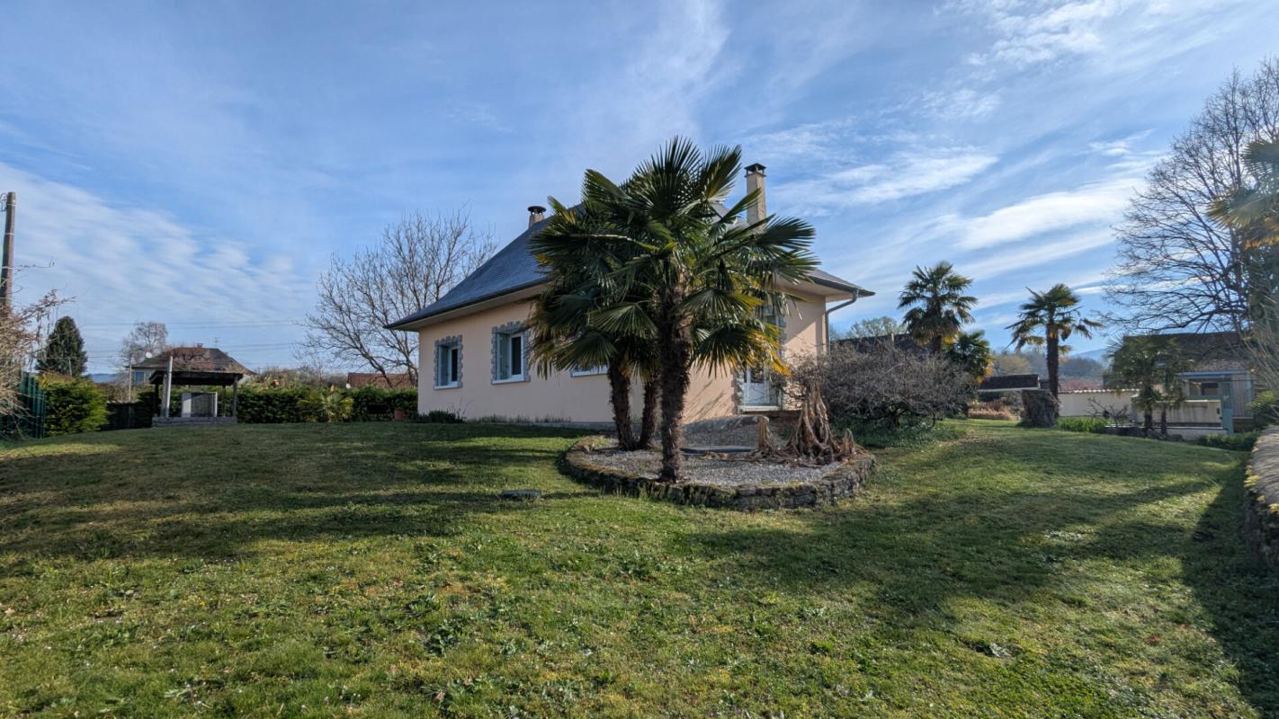 DOMESSIN Maison Domessin 5 pièce(s) 141m2 16