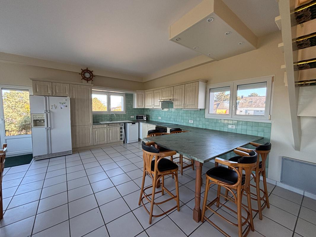 SAINT-CAST-LE-GUILDO Maison Saint Cast Le Guildo 6 pièce(s) 179 m2 14