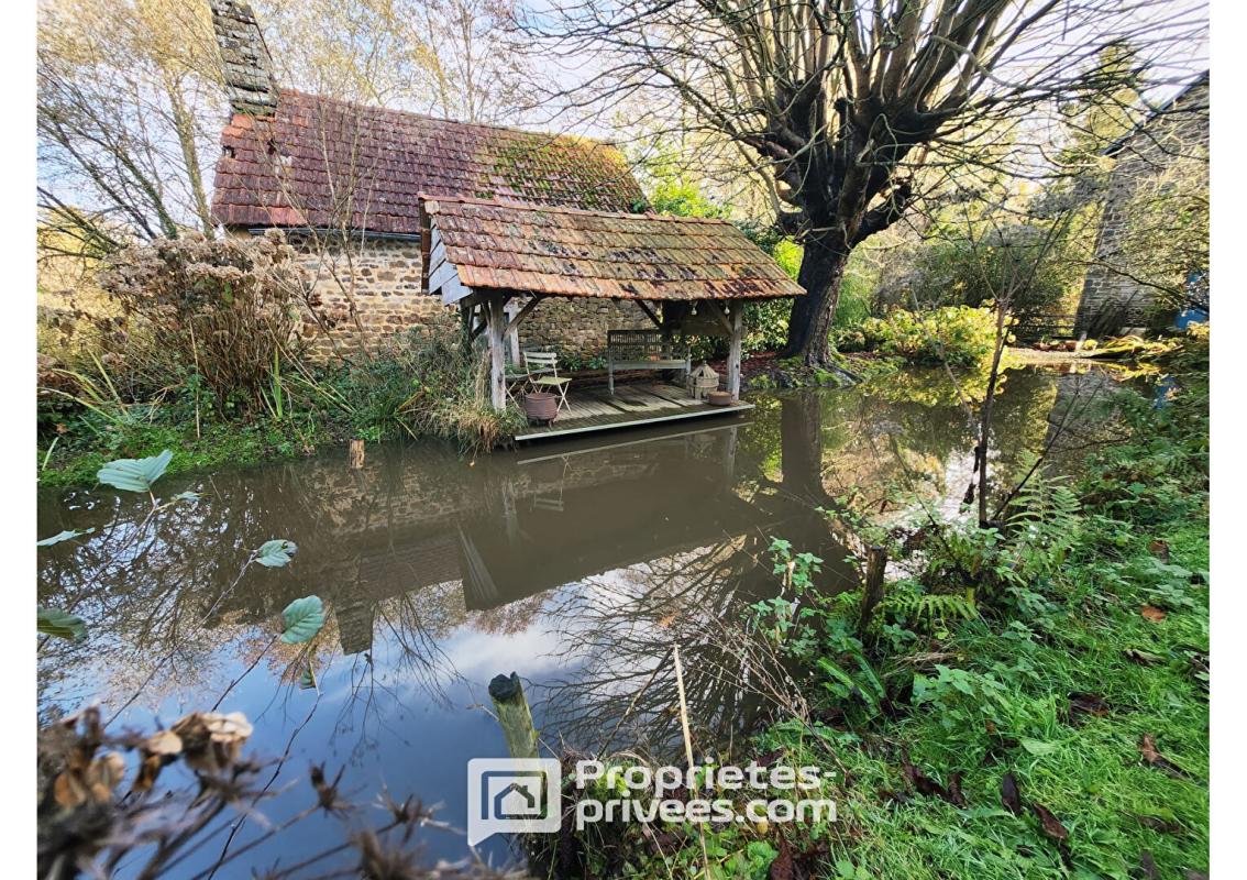 AVRANCHES Propriété de loisirs Avranches 7 pièce(s) 155 m2 16