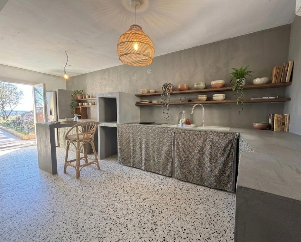 ALES Maison avec vue , 2 Chambres et studio 10