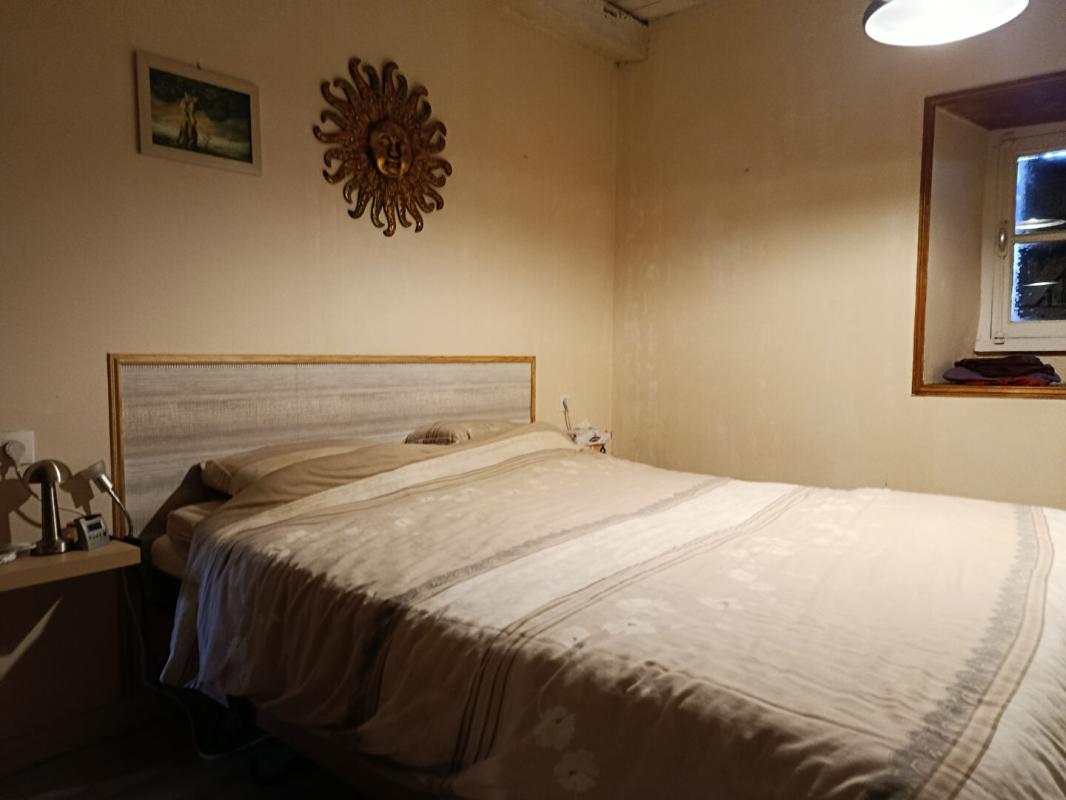 POULLAOUEN maison 140M2  2 chambres 10