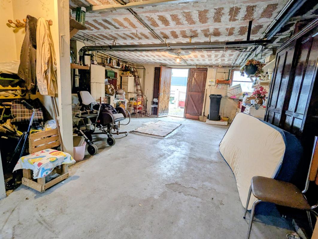 VENISSIEUX Appartement Venissieux 3 pièce(s) 76 m2 avec jardin + grand garage 7