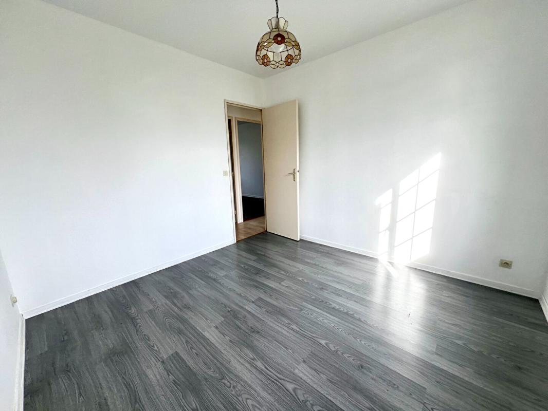 VENDOME Maison fonctionnelle  Plain pied 3 chambres 5