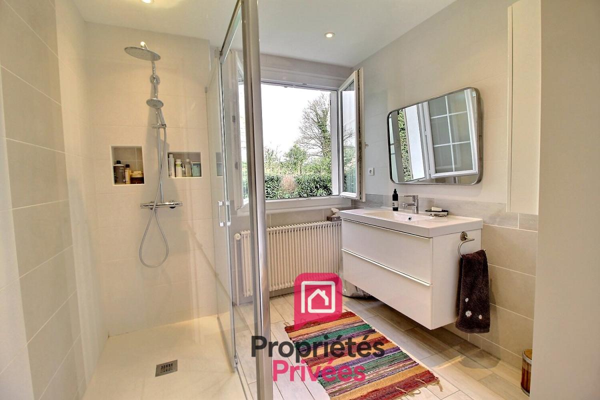 CEPOY CEPOY PROCHE MONTARGIS - A VENDRE MAISON de 130 m2 - 6 PIECES - SOUS-SOL TOTAL - TERRAIN 1311 m2 6