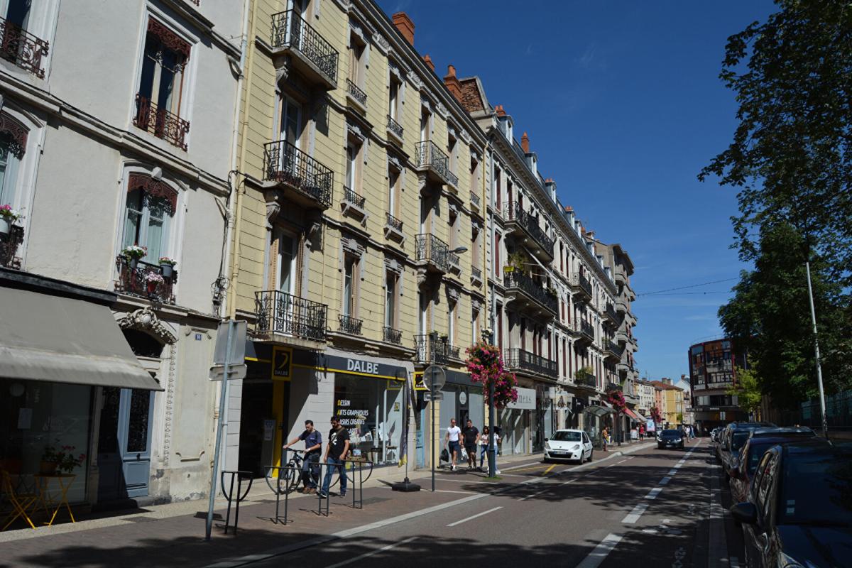 ROANNE ROANNE  -  APPARTEMENT T4  Hausmmanien 8