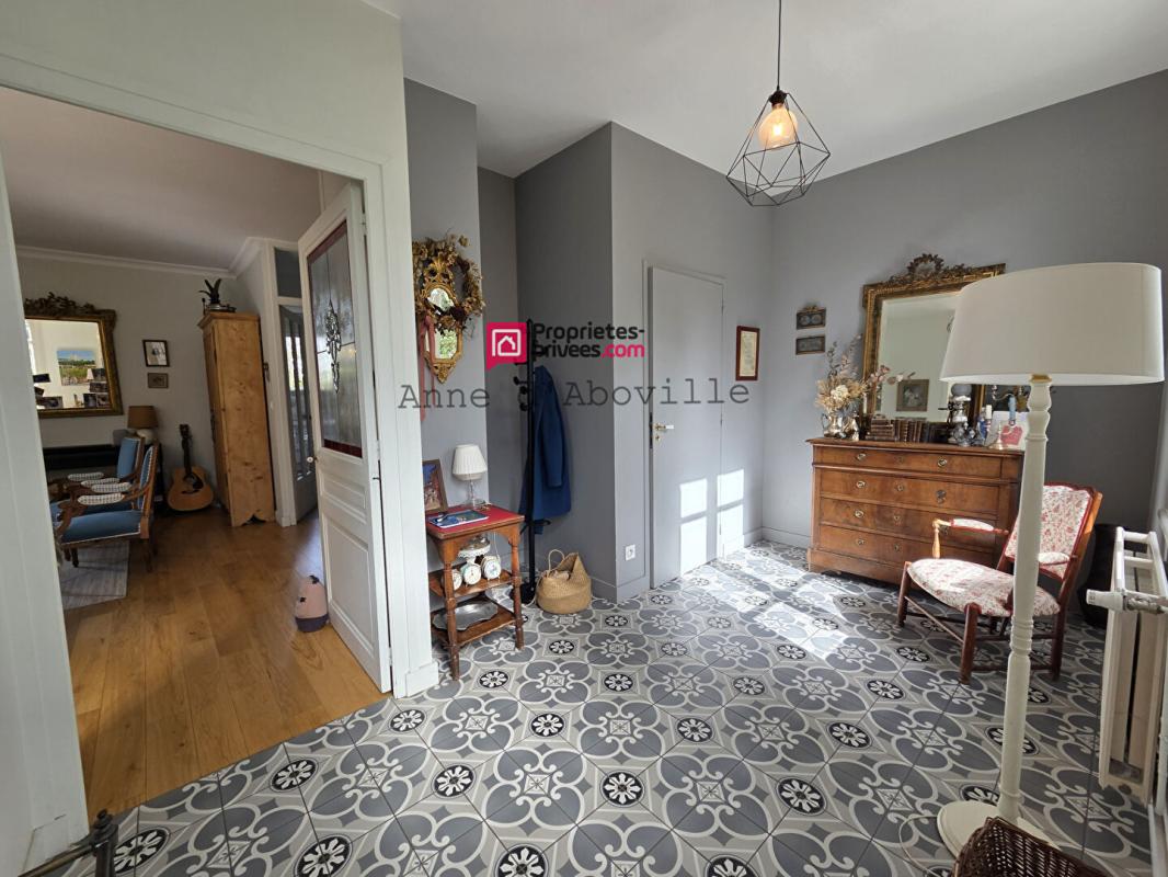 TASSIN-LA-DEMI-LUNE Maison  169 m2 3