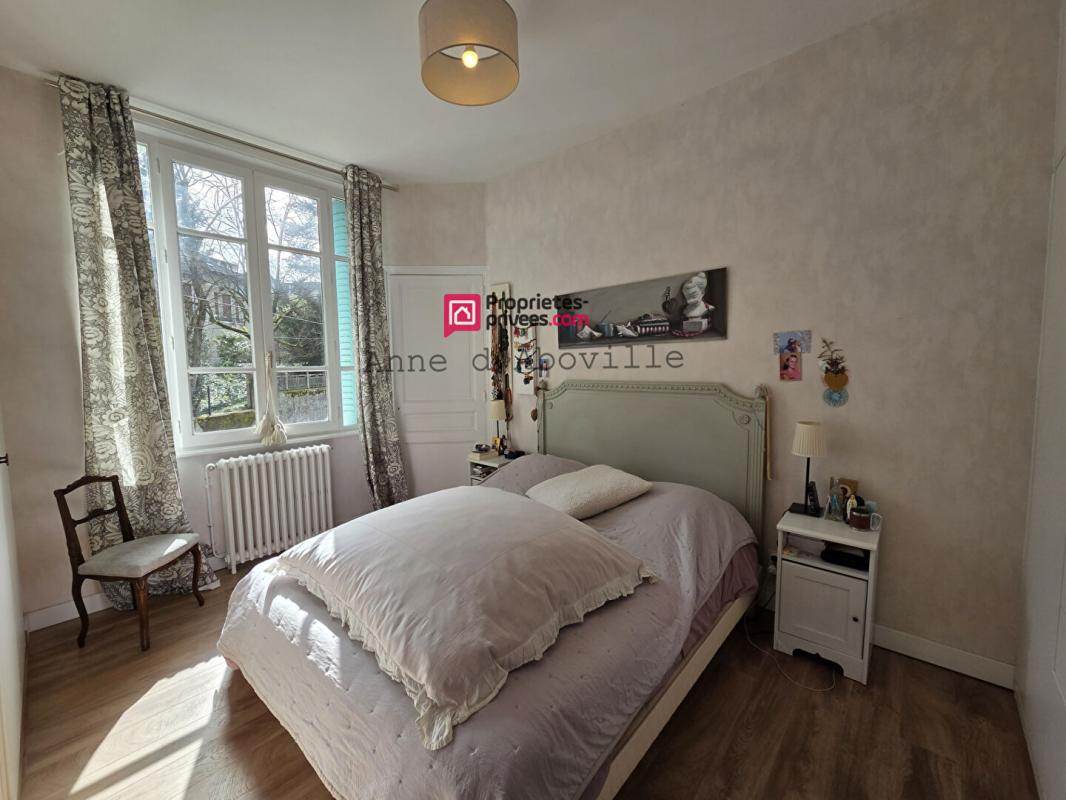 TASSIN-LA-DEMI-LUNE Maison  169 m2 6