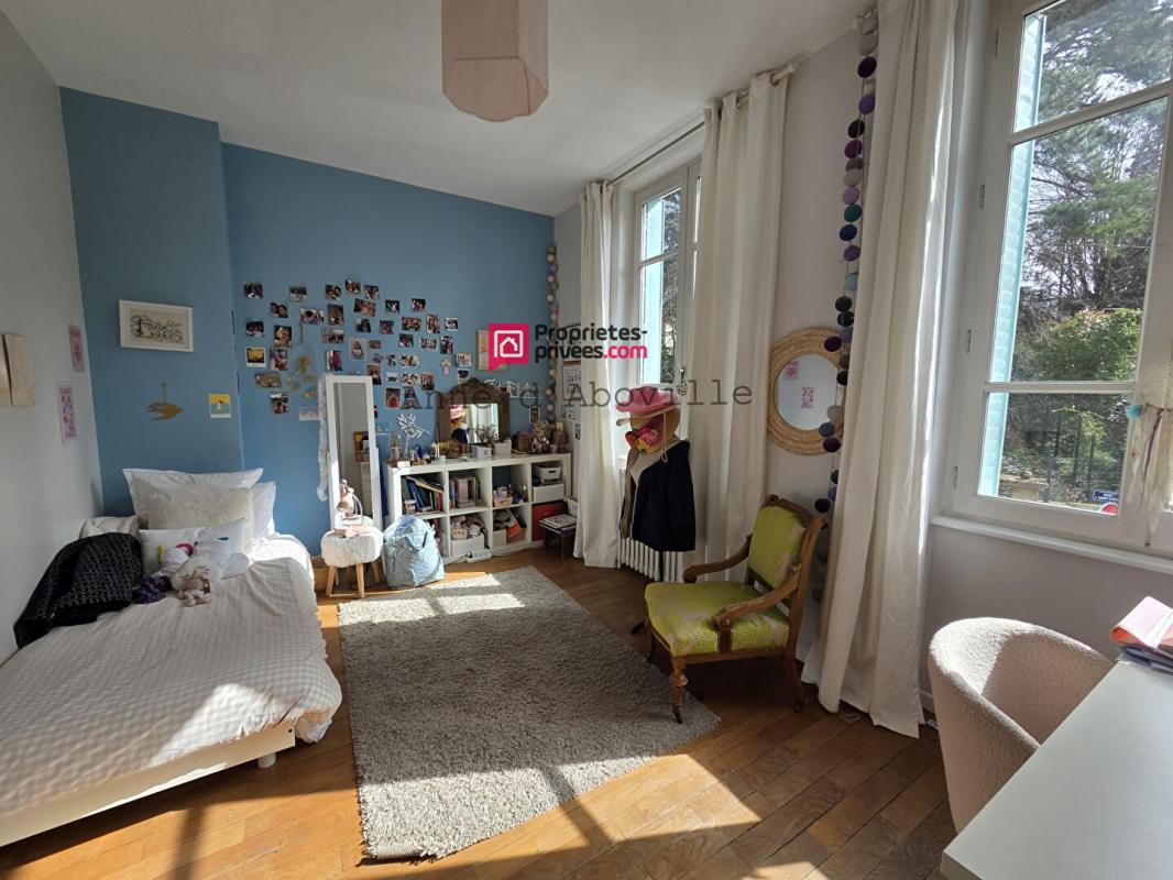 TASSIN-LA-DEMI-LUNE Maison  169 m2 8