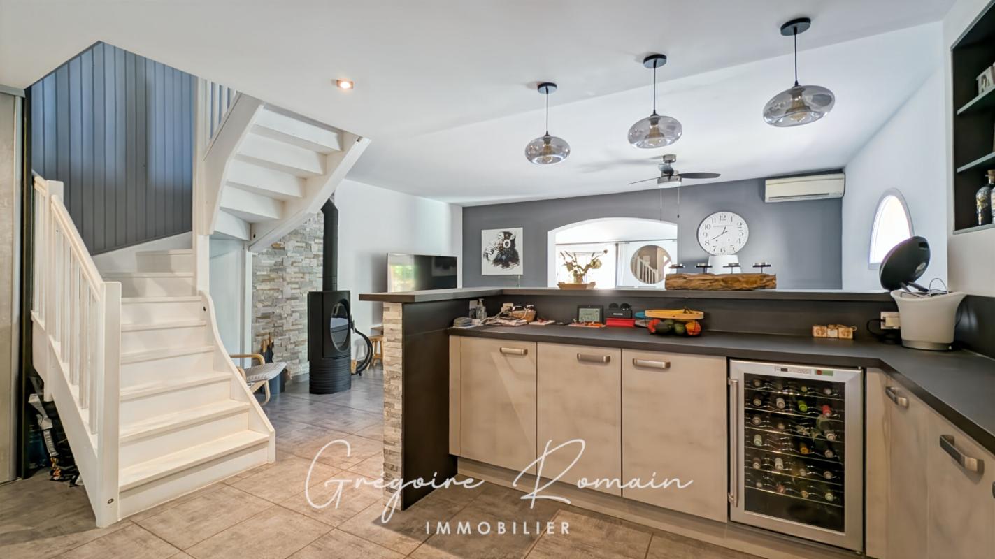 SAINT-CHAMAS Maison Saint Chamas 5 pièces 122 m2 7