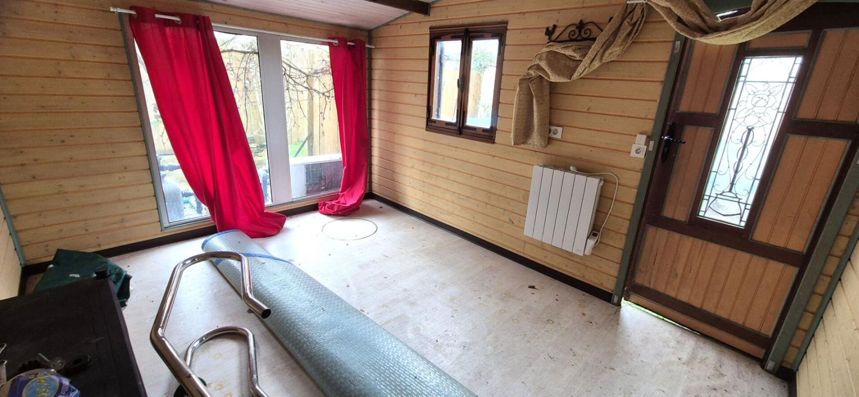 SAINT-DIZIER Belle Maison Individuelle en Pierre et de Caractère de 112 m² à Rafraîchir avec ses Cours, Terrasses, Piscine hors-sol chauffée, son Chalet de 12 m² et son Terrain clos et arboré de 506 m² 18