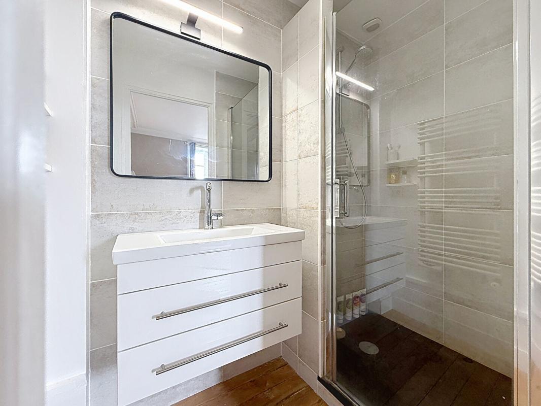 VANNES Appartement de caractère de 155 m² dans un ancien hôtel particulier. Vannes Hyper Centre 14