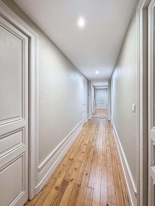 VANNES Appartement de caractère de 155 m² dans un ancien hôtel particulier. Vannes Hyper Centre 7