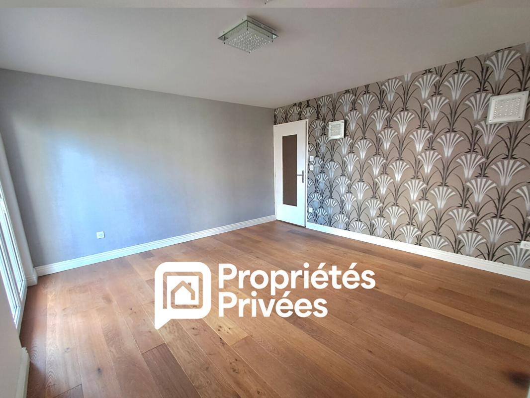 FAGNIERES Appartement Fagnières 3 pièce(s) /62m2 3