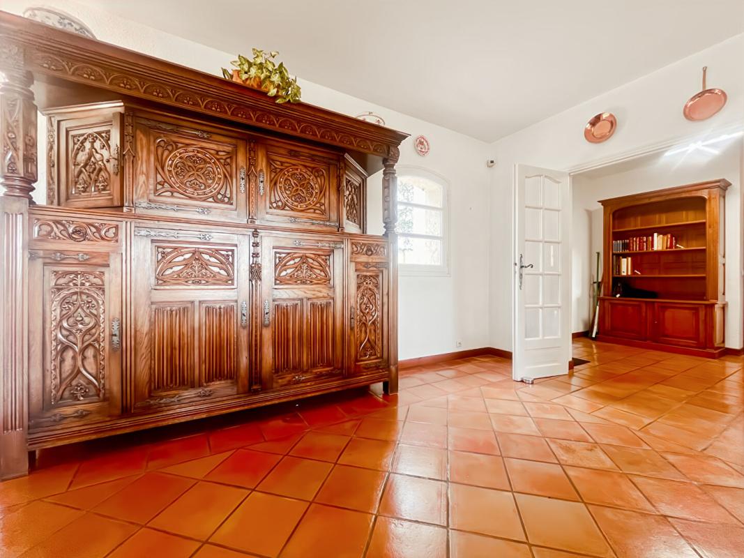 CARROS Nouvelle EXCLUSIVITE - VILLA DE CHARME AVEC PISCINE  - Terrain d'environ 2000 m2 - Calme absolu - proche Gattieres et Vence 9