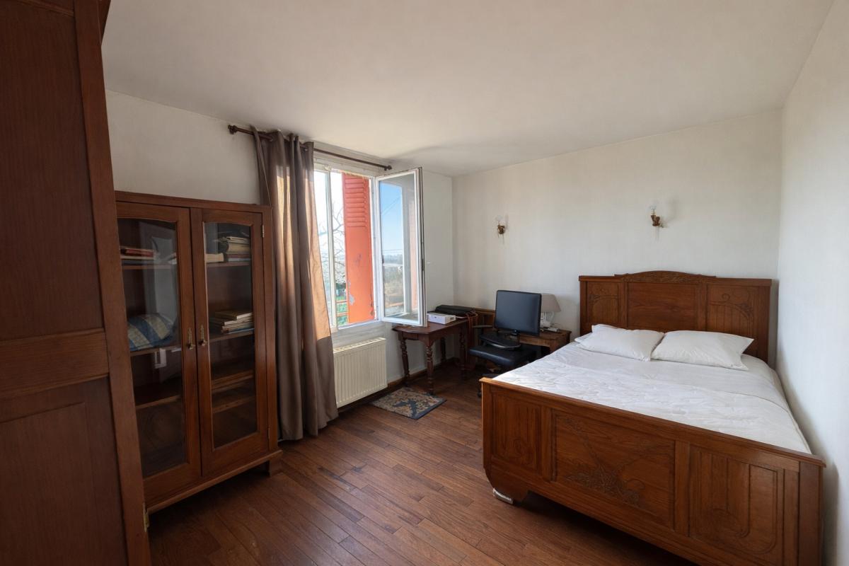 IMPHY Maison sur sous sol dans un quartier calme de la ville d'Imphy 9