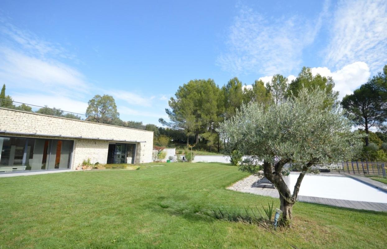 PERNES-LES-FONTAINES Villa avec vue imprenable Pernes Les Fontaines 12