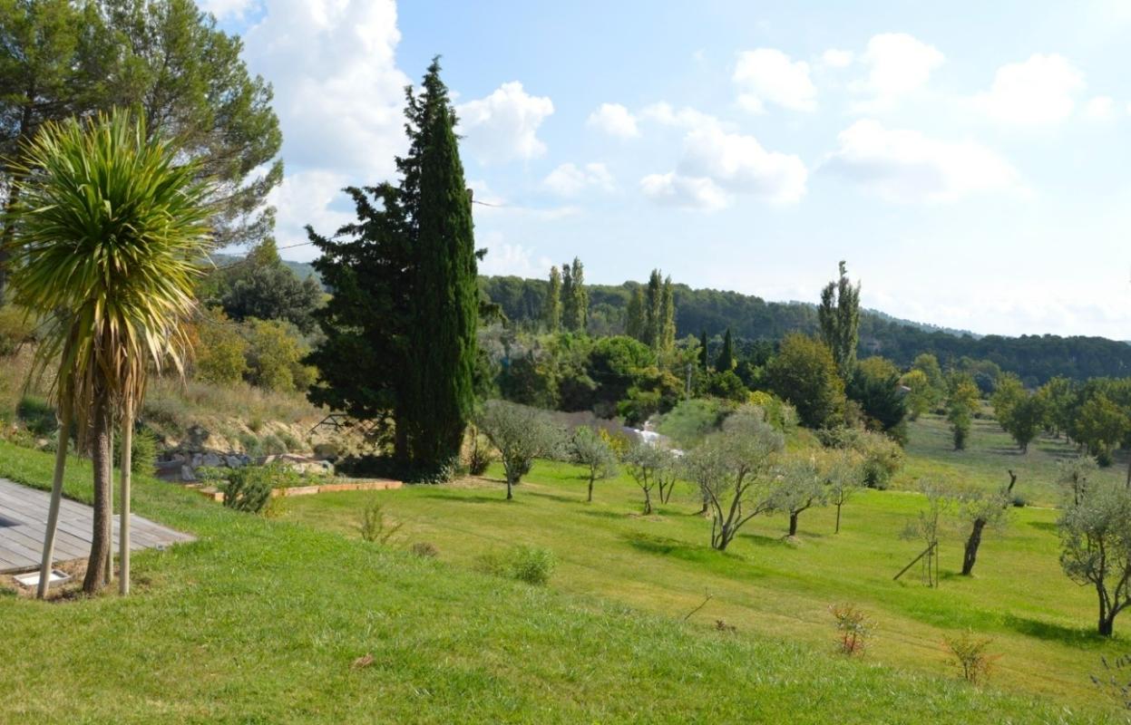 PERNES-LES-FONTAINES Villa avec vue imprenable Pernes Les Fontaines 13