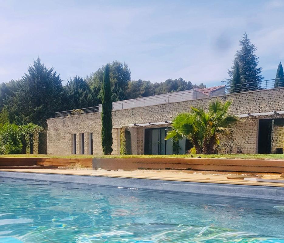 PERNES-LES-FONTAINES Villa avec vue imprenable Pernes Les Fontaines 5