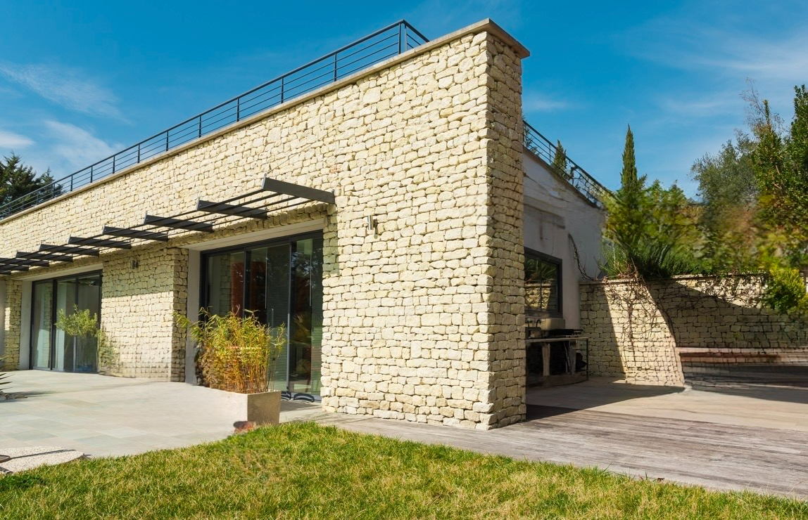 PERNES-LES-FONTAINES Villa avec vue imprenable Pernes Les Fontaines 9