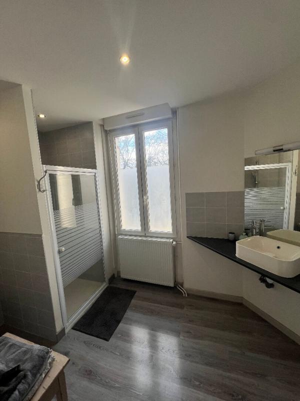 VALENCE Appartement Valence 2 pièce(s) 50 m2 13