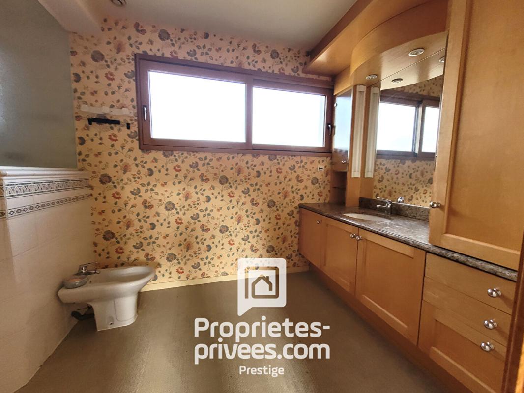 FOUESNANT 29170 FOUESNANT  CENTRE - Demeure familiale 5 chambres 10