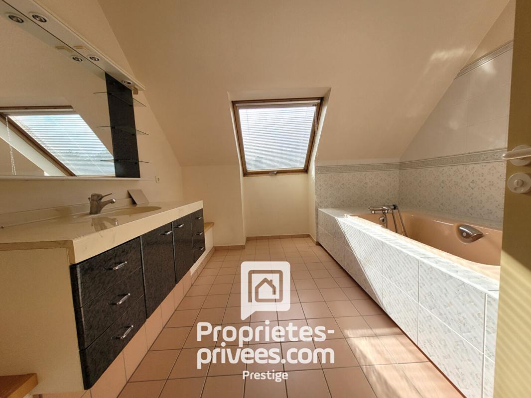 FOUESNANT 29170 FOUESNANT  CENTRE - Demeure familiale 5 chambres 17