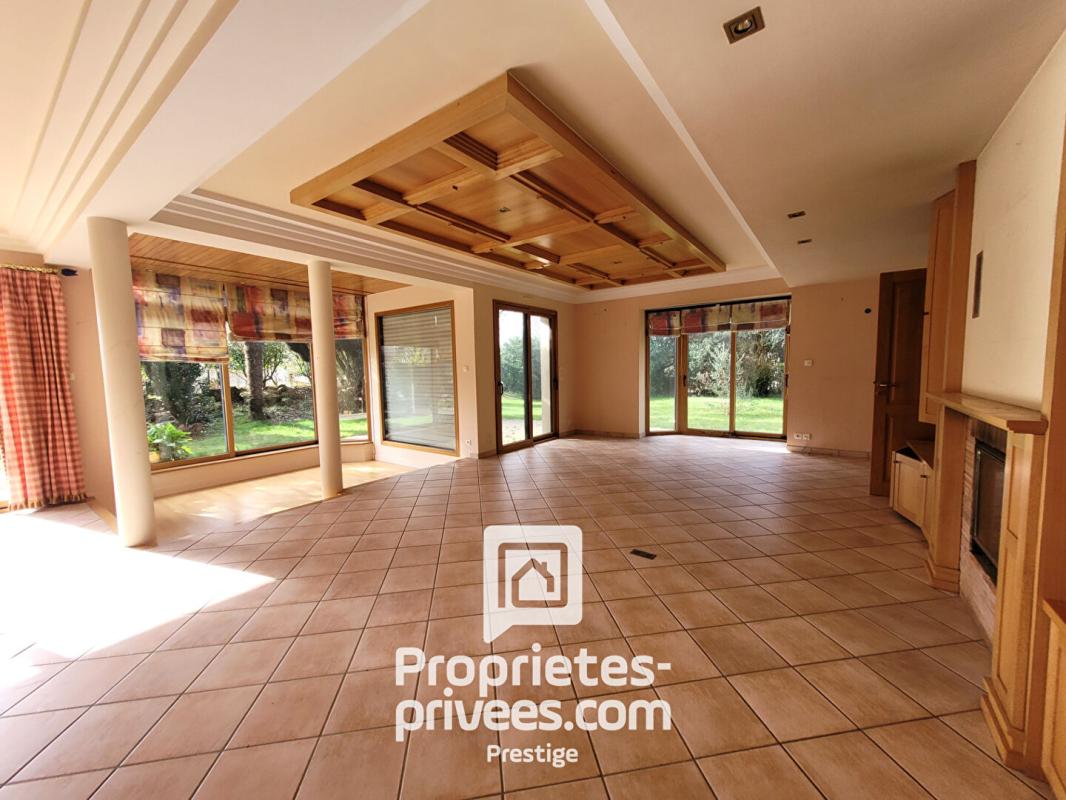 FOUESNANT 29170 FOUESNANT  CENTRE - Demeure familiale 5 chambres 7