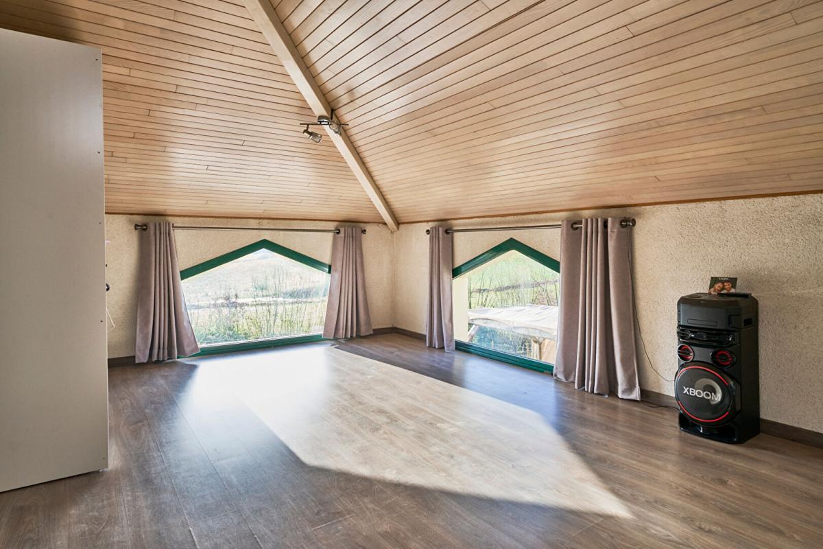 LA VERRIE Maison La Verrie 7 pièces 137 m2 6