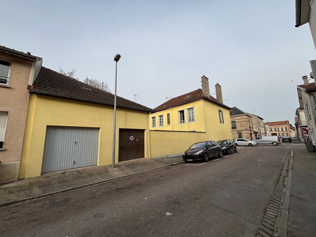 ARCIS-SUR-AUBE Appartement Arcis Sur Aube6 pièce(s) 140 m2 1