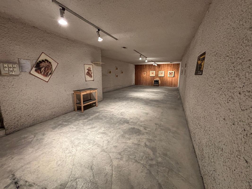 ARCIS-SUR-AUBE Appartement Arcis Sur Aube6 pièce(s) 140 m2 17