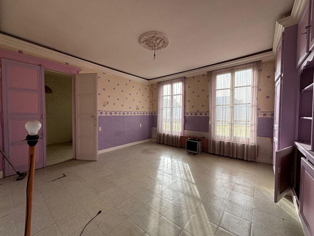 ARCIS-SUR-AUBE Appartement Arcis Sur Aube6 pièce(s) 140 m2 9