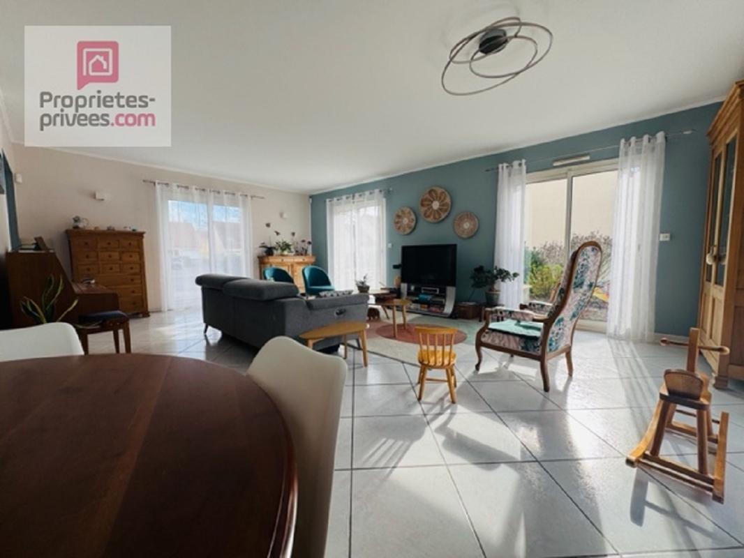 SALOUEL Pavillon - 8 pièces - 220 m2 3