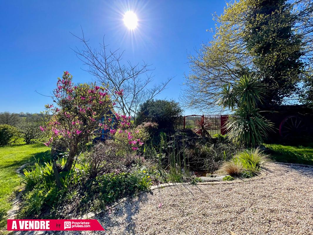 CARENTOIR Maison en pierre rénovée de 160m2 15