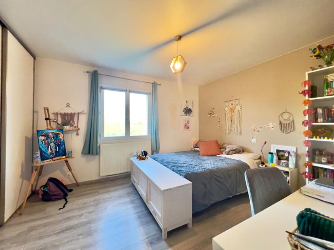 SAINT-CRESPIN-SUR-MOINE Maison Saint Crespin Sur Moine 6 pièce(s) 138 m2 10