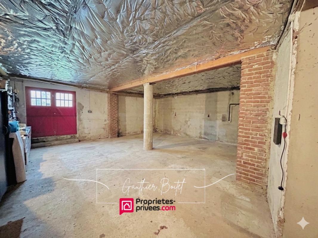 COULOMMIERS Longère proche Coulommiers 9 pièce(s) 250 m2 14