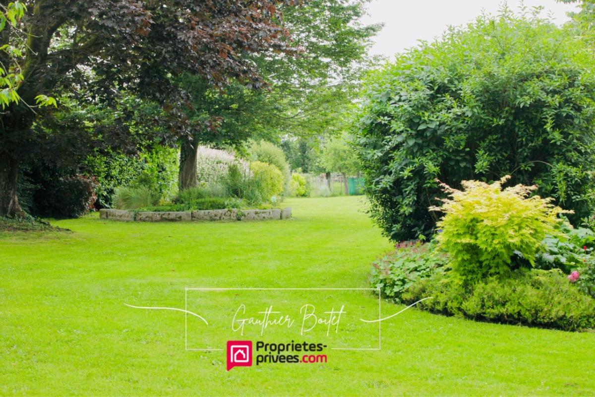 COULOMMIERS Longère proche Coulommiers 9 pièce(s) 250 m2 17