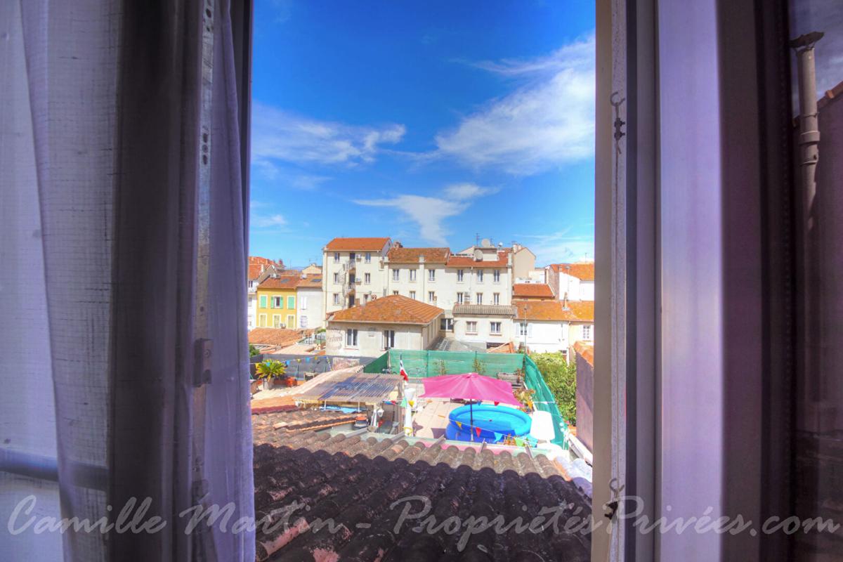 SAINT-RAPHAEL Appartement Saint Raphael 3 pièce(s) 47 m2 12