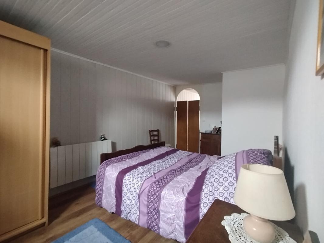 LANGOGNE Maison Langogne avec garage 5