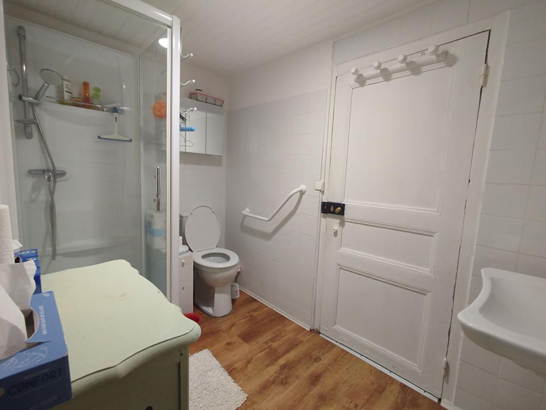 LANGOGNE Maison Langogne avec garage 7