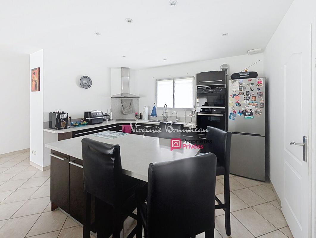 LISTRAC-MEDOC MAISON DE PLAIN-PIED 2