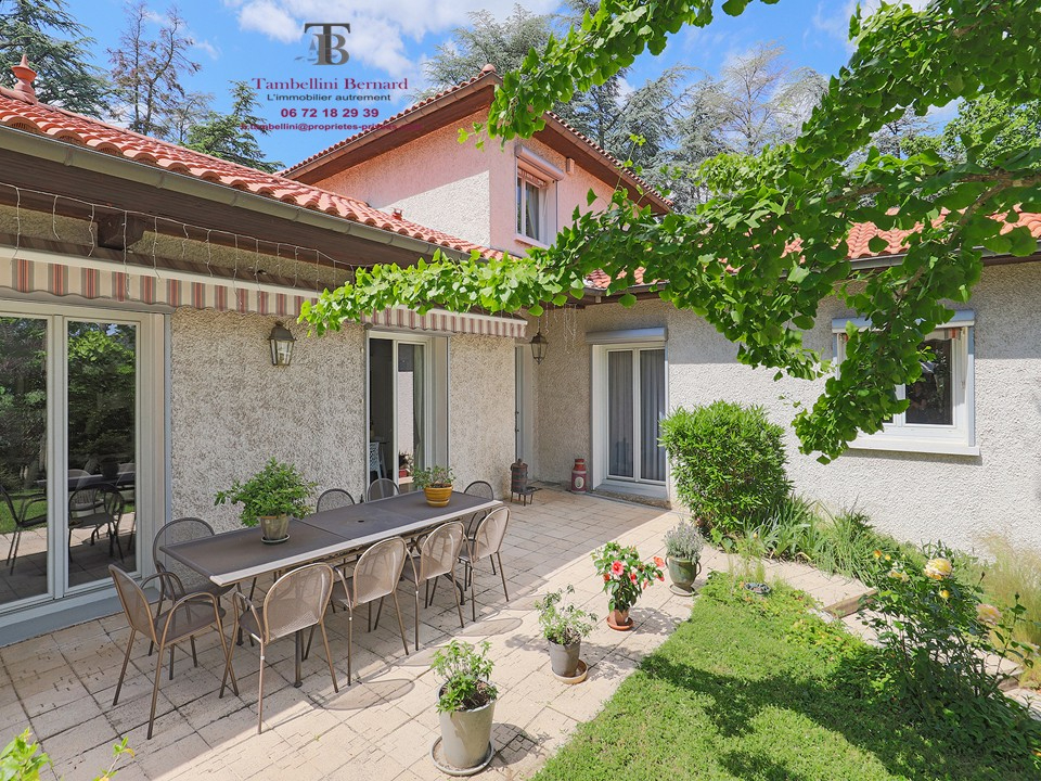 CRAPONNE Craponne Centre ville 2