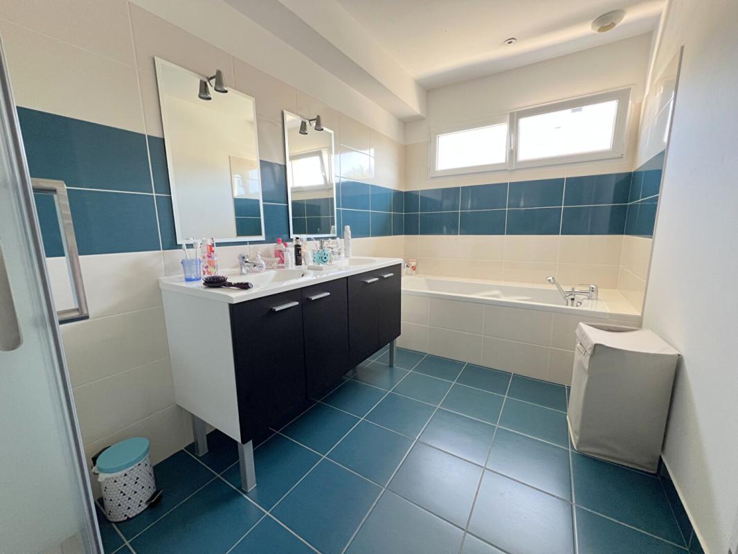 LE MANS Maison - Le Mans Isaac - 6 pièce(s)  - 176 m² 12